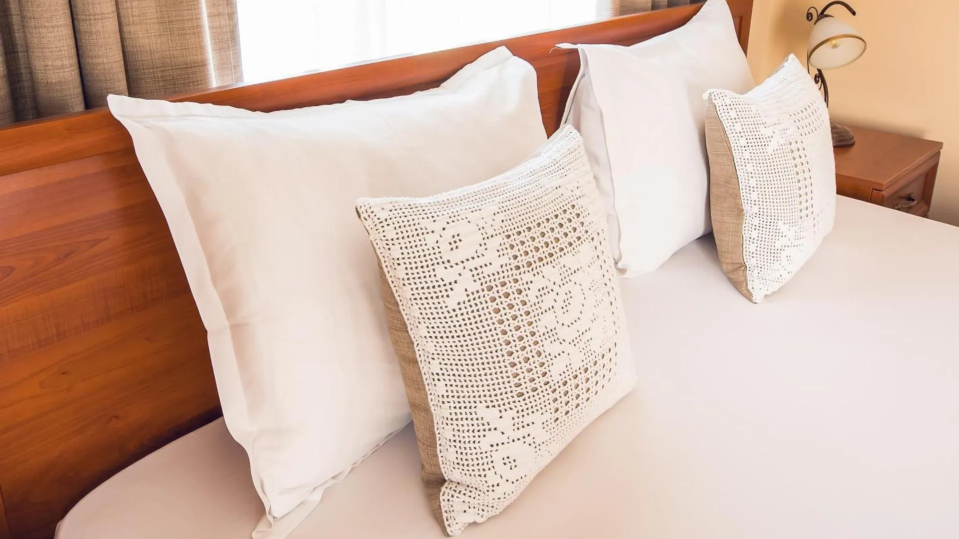 Hotel Albatros Old Town Sozopol